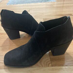 New Eileen Fisher Leather Zip Block Heel Bootie 7.5